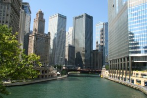 La rivière, qui traverse le centre-ville de Chicago