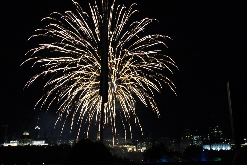 Spectacle pyromusical des Grands Feux du Casino Lac Leamy